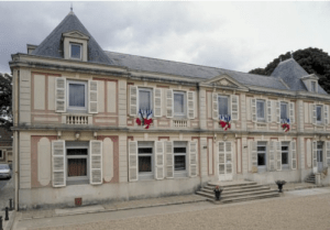 Mairie de Villeneuve Le Roi dans l'Essonne